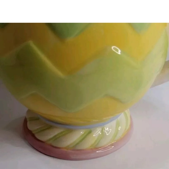 Cute Bunny Rabbit Teapot - Picture 7 of 7